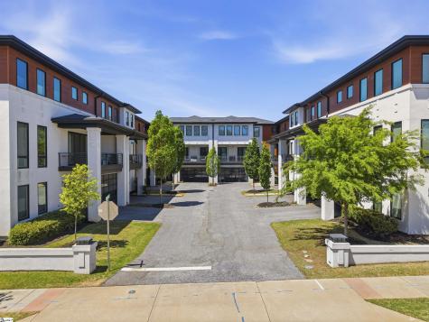 4 Calhoun Hill Way Greenville SC 29601