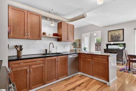 56 Montague Circle Greenville SC 29617