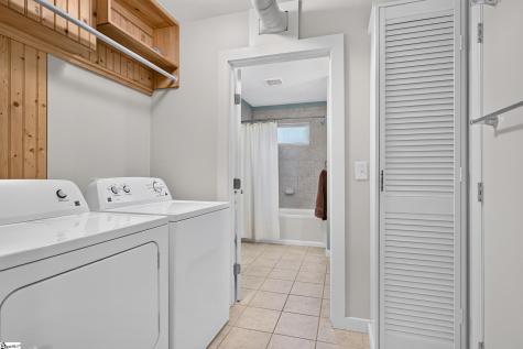 56 Montague Circle Greenville SC 29617