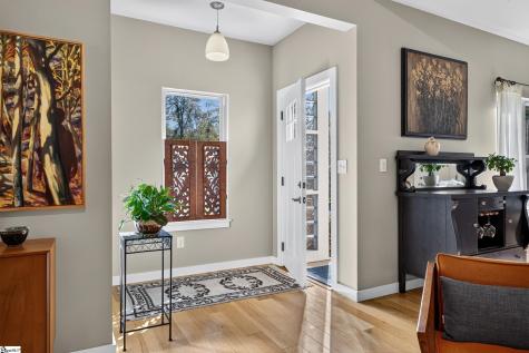 56 Montague Circle Greenville SC 29617