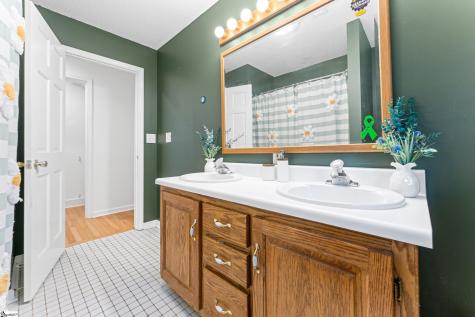 179 Cleveland Road Anderson SC 29626