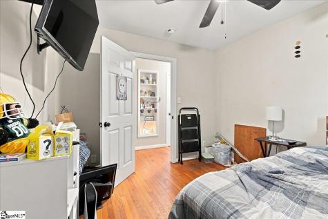 305 Poplar Street Gaffney SC 29341