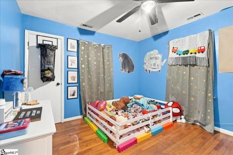 305 Poplar Street Gaffney SC 29341