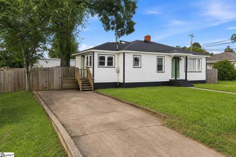 305 Poplar Street Gaffney SC 29341