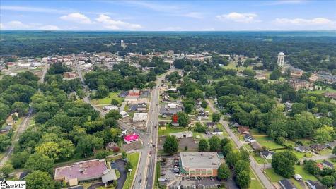 305 Poplar Street Gaffney SC 29341