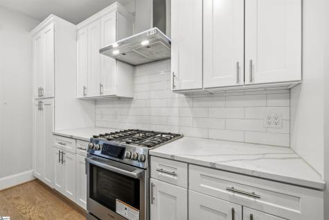 23 Conwell Street Greenville SC 29601