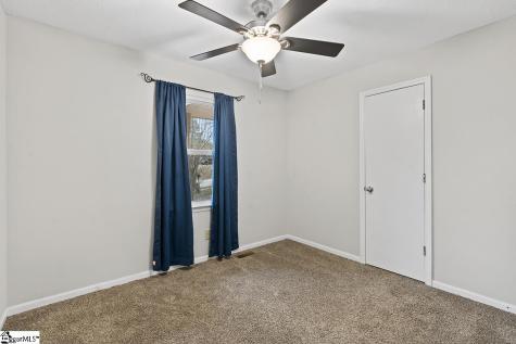 517 Piedmont Avenue Clinton SC 29325