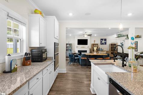 1110 Melford Avenue Wellford SC 29385