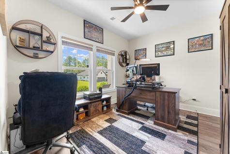 1110 Melford Avenue Wellford SC 29385