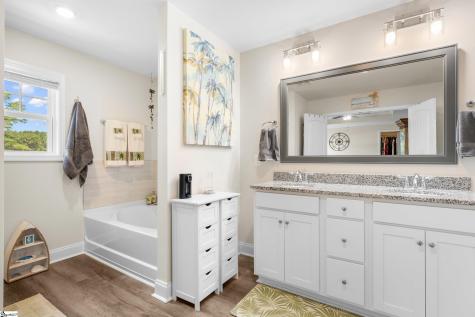1110 Melford Avenue Wellford SC 29385