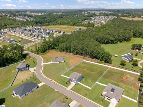 1110 Melford Avenue Wellford SC 29385