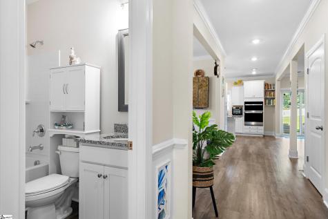 1110 Melford Avenue Wellford SC 29385
