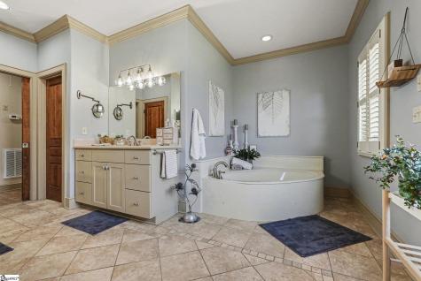 2554 Deep Gap Farm Road Mill Spring NC 28756