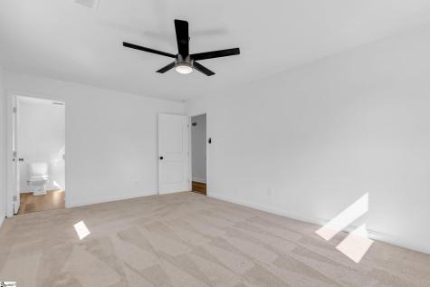 2 Melbourne Lane Greenville SC 29615