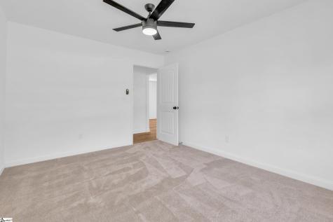 2 Melbourne Lane Greenville SC 29615