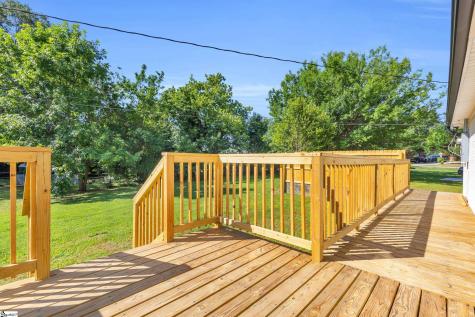 2 Melbourne Lane Greenville SC 29615