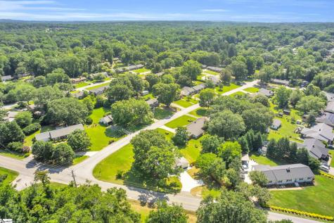 2 Melbourne Lane Greenville SC 29615