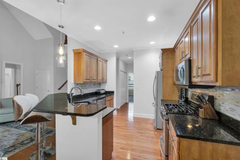 4 Edge Court Greenville SC 29609