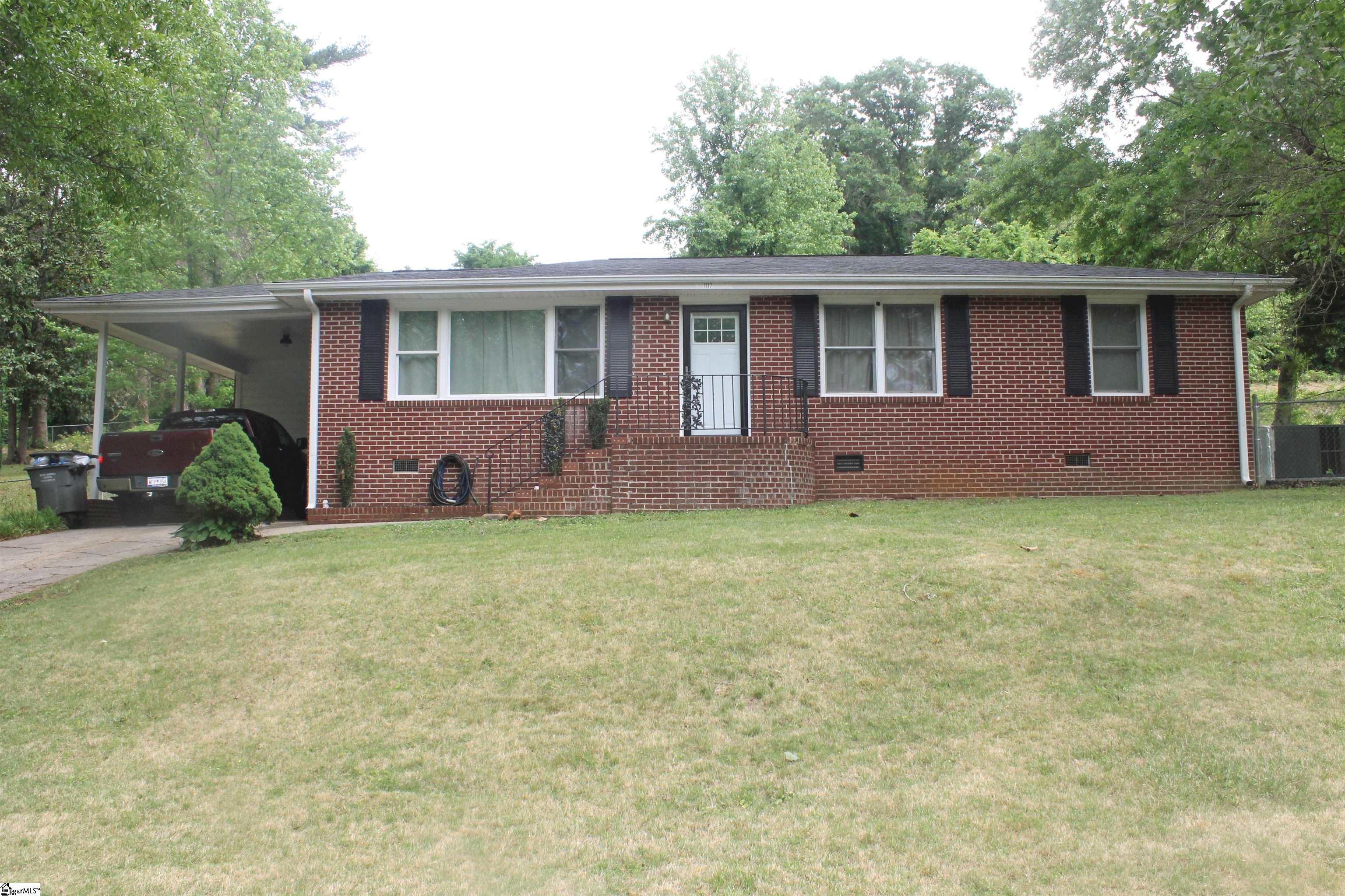 1117 Farrs Bridge Road Greenville SC 29611