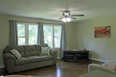 1117 Farrs Bridge Road Greenville SC 29611