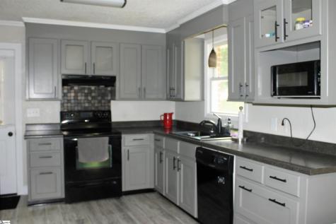 1117 Farrs Bridge Road Greenville SC 29611
