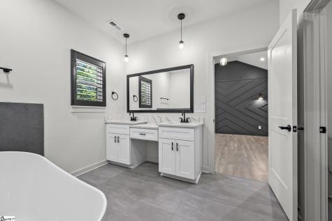 29 Heard Drive Greenville SC 29605