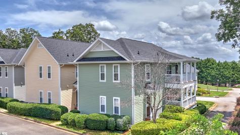 16-B Oakhurst Avenue Greenville SC 29609