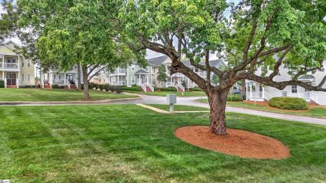 16-B Oakhurst Avenue Greenville SC 29609