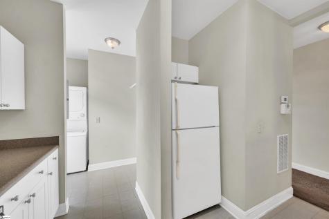 16-B Oakhurst Avenue Greenville SC 29609