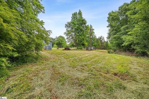 109 Wilton E. Hall Road Starr SC 29684