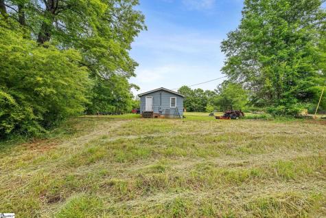 109 Wilton E. Hall Road Starr SC 29684