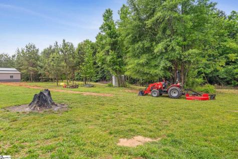 109 Wilton E. Hall Road Starr SC 29684