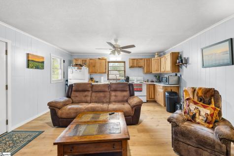 109 Wilton E. Hall Road Starr SC 29684