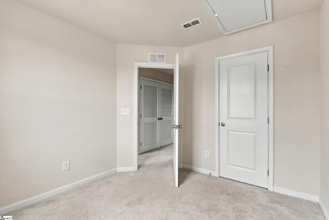 102 Verdant Leaf Way Greenville SC 29617