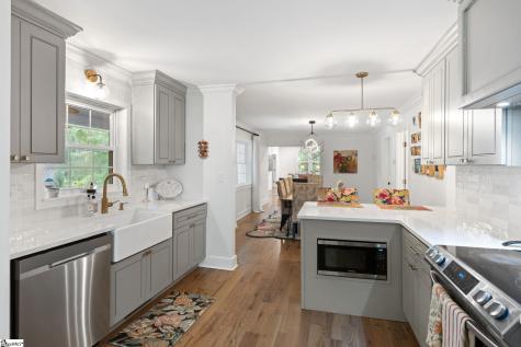 2 Prancer Avenue Greenville SC 29605