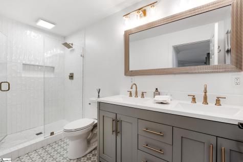 2 Prancer Avenue Greenville SC 29605