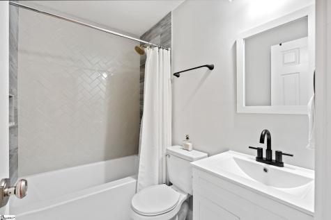 2 Prancer Avenue Greenville SC 29605