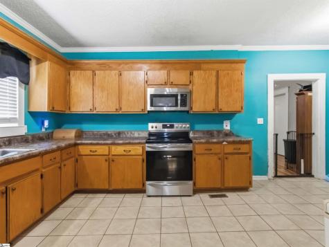 8768 Highway 92 Enoree SC 29335