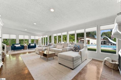 35 Mayfair Lane Greenville SC 29609