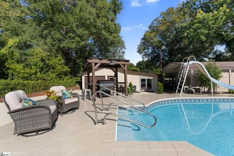 35 Mayfair Lane Greenville SC 29609