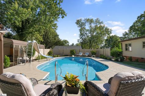 35 Mayfair Lane Greenville SC 29609
