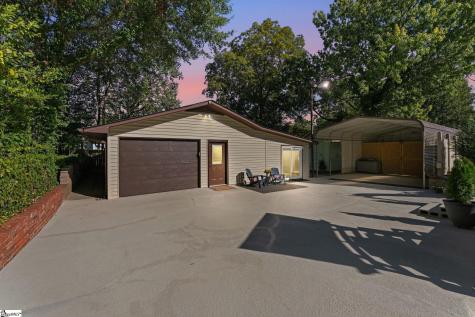 35 Mayfair Lane Greenville SC 29609