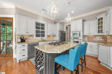528 South Point Boulevard Sunset SC 29685