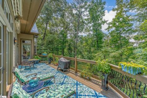 528 South Point Boulevard Sunset SC 29685