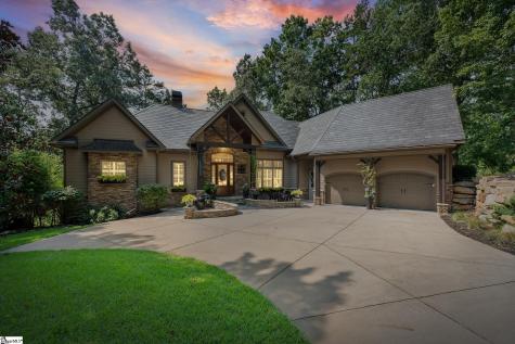 528 South Point Boulevard Sunset SC 29685