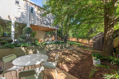22 Woodbine Road Greenville SC 29609
