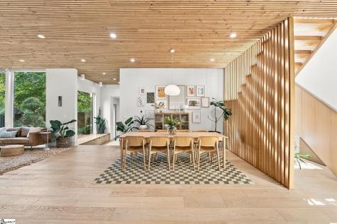 22 Woodbine Road Greenville SC 29609