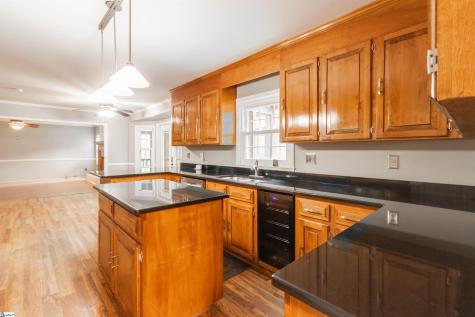 7 Coventry Road Greenville SC 29615