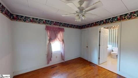 21 Jantzen Court Seneca SC 29672