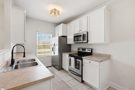 523 E Perkins Creek Road Seneca SC 29678